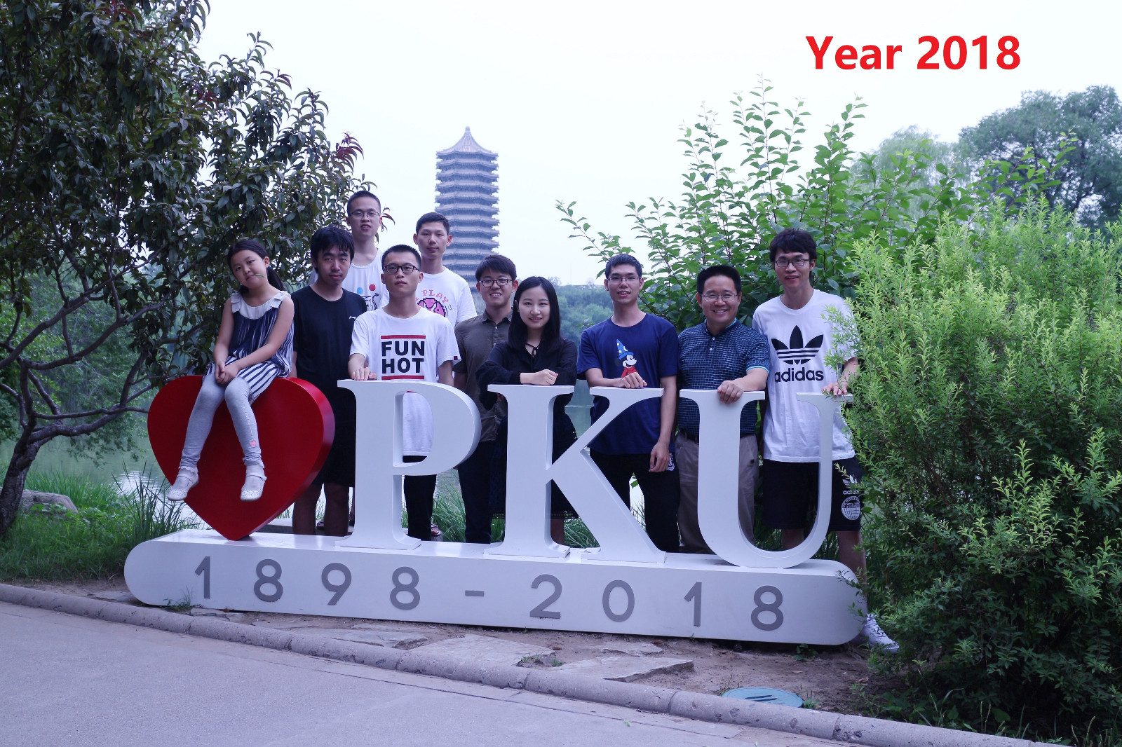 GroupPhoto2018Jun.jpg GroupPhoto2018Jun.jpg